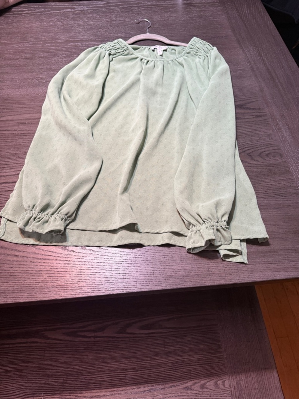 Jessica Simpson Soft Sage Peasant Blouse
